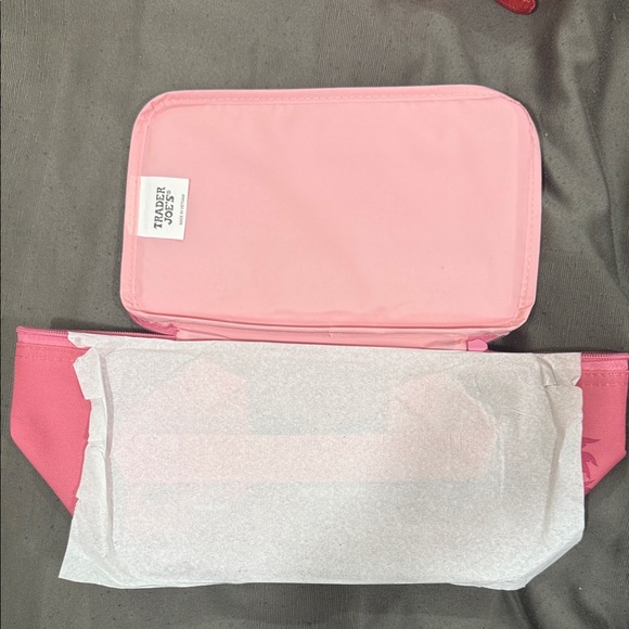 Trader Joe’s mini pink insulated bag - Picture 2 of 3